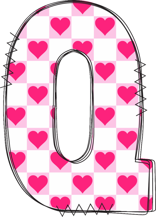 Letter 'Q' with pink hearts quilt block